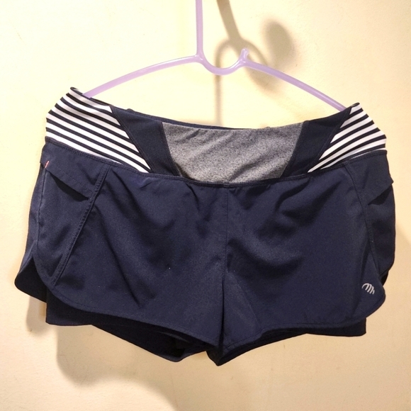 MPG women's navy athletic short size M - Picture 1 of 11